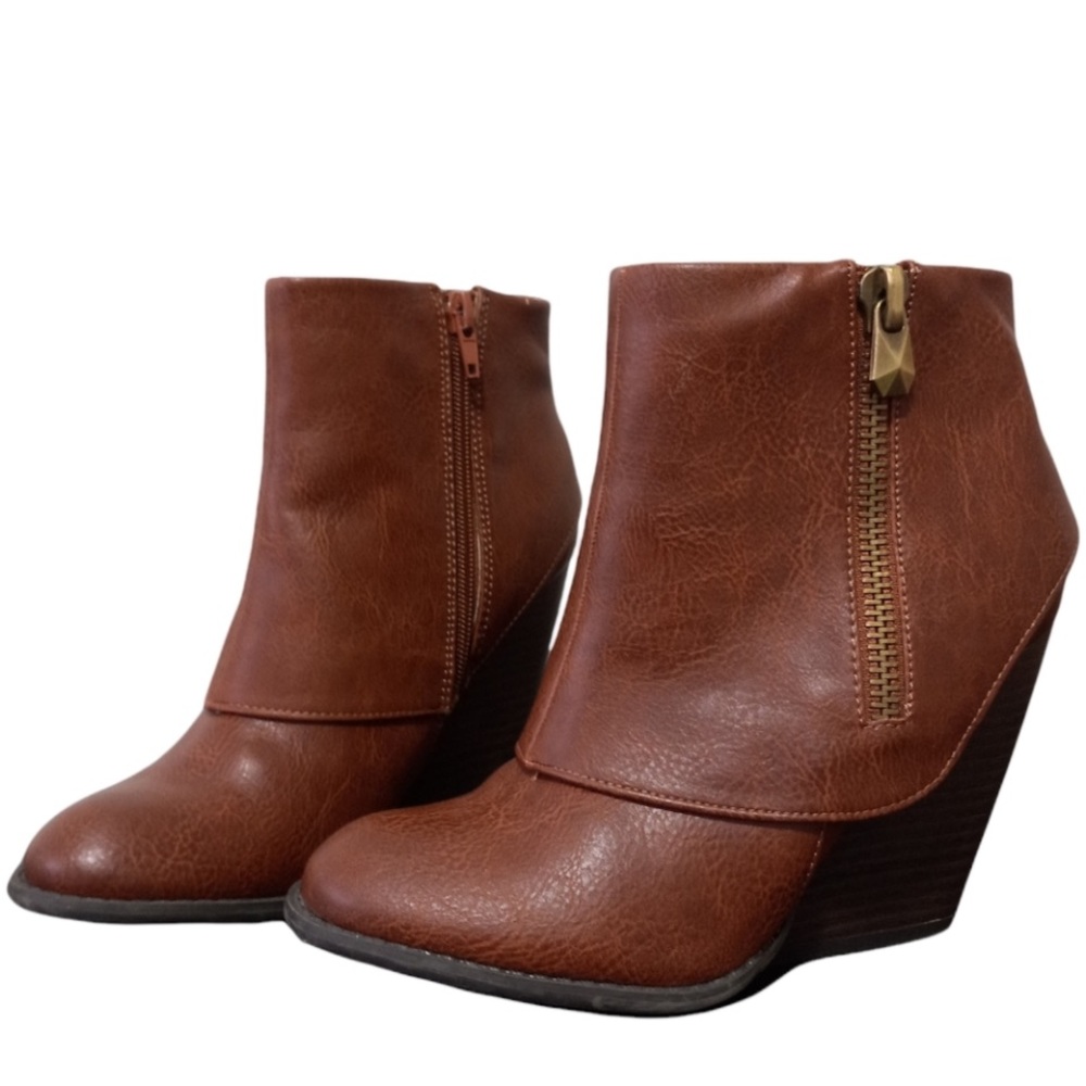 Brown Ankle Boots with Wedge Heel and Side Zipper